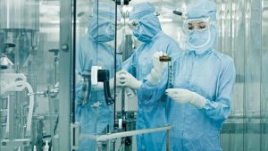 Đặc Điểm Của Quần Áo Trong Phòng Sạch